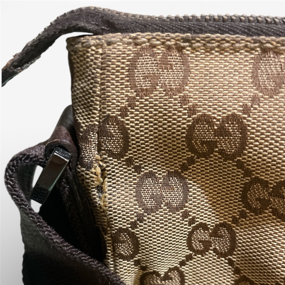AUTHENTIC Gucci Brown Canvas Crossbody Bag - Picture 9 of 12